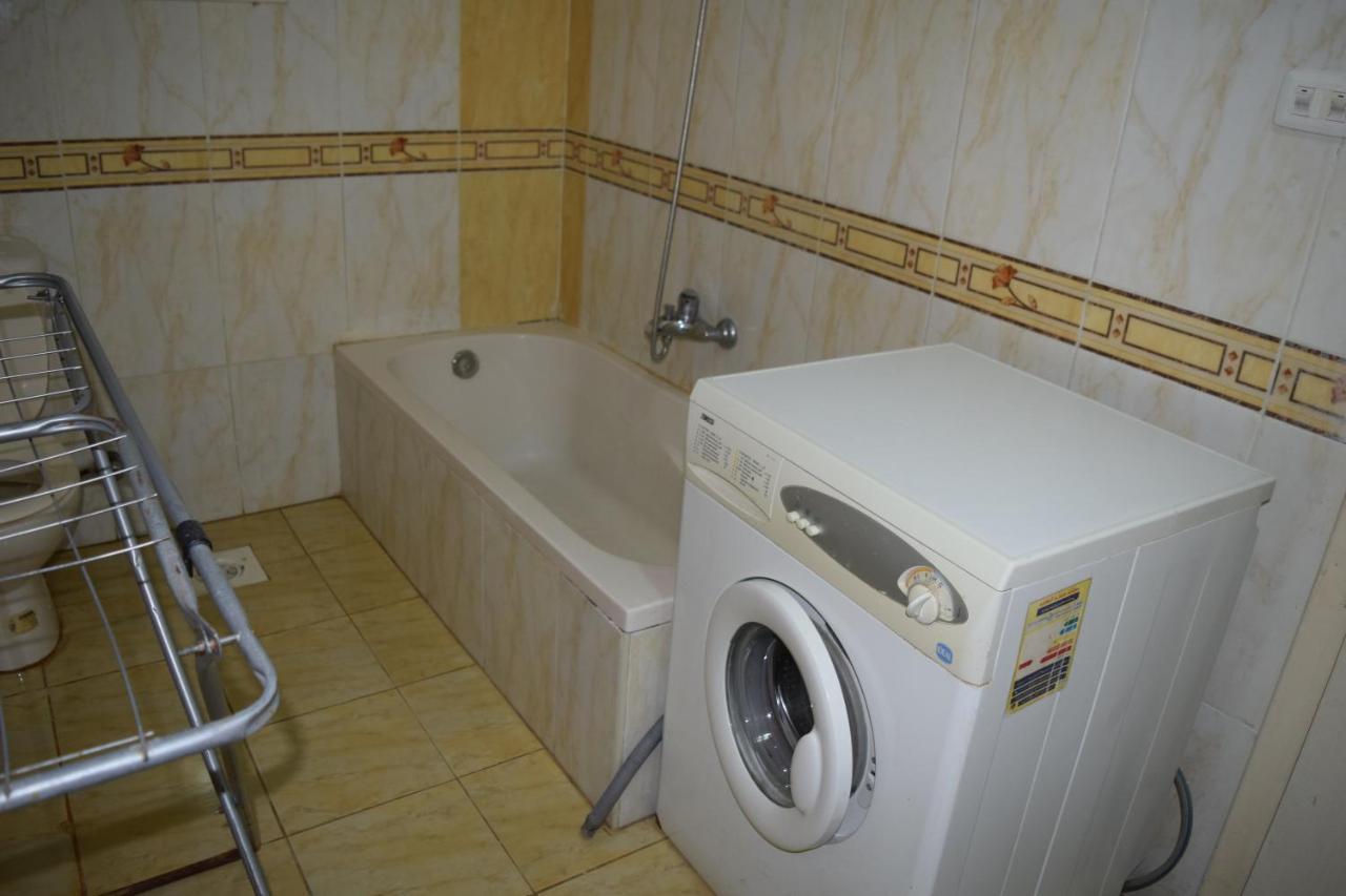Comfortable In Karma With Private And Pools Family Only Or Female Apartment